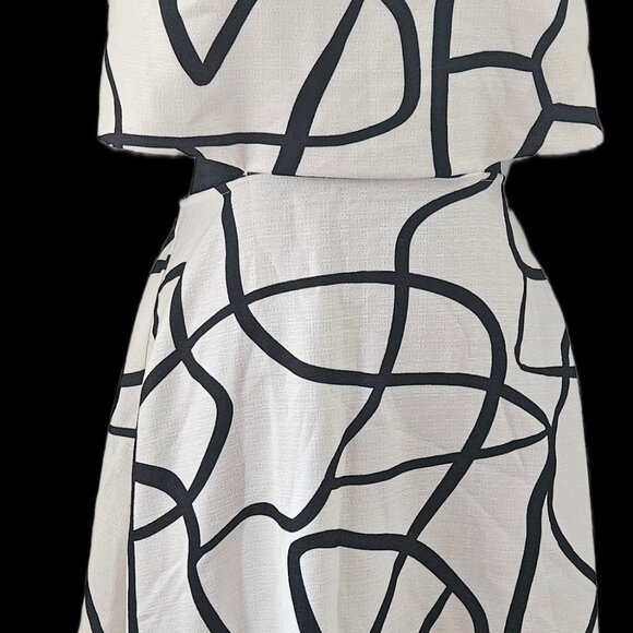 7 Abstract Graffiti Print Cut Out Sleeveless Dress - Picture 3 of 4
